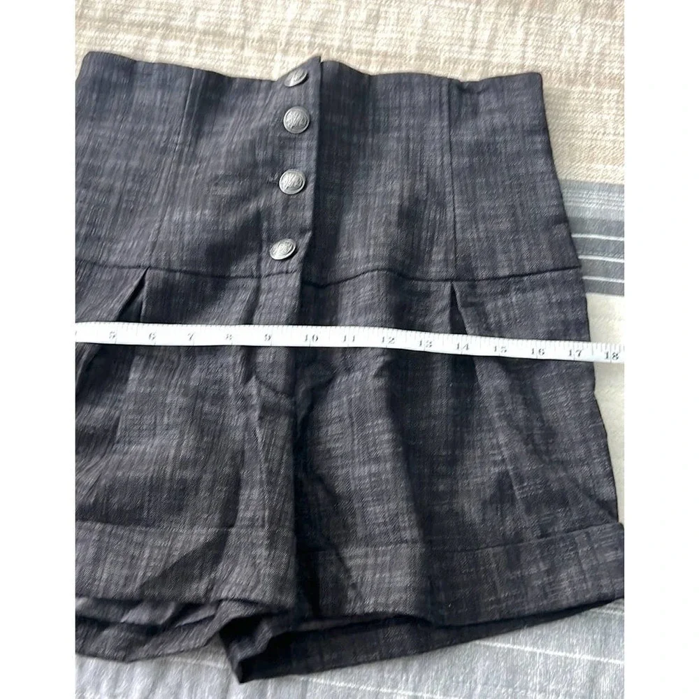 HAVE,High-Waisted,Button-Front Shorts, Excellent Condition, Size large